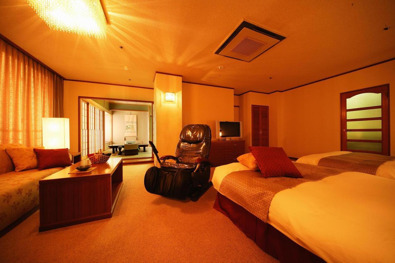 Dogo Prince Hotel Matsuyama  Ngoại thất bức ảnh